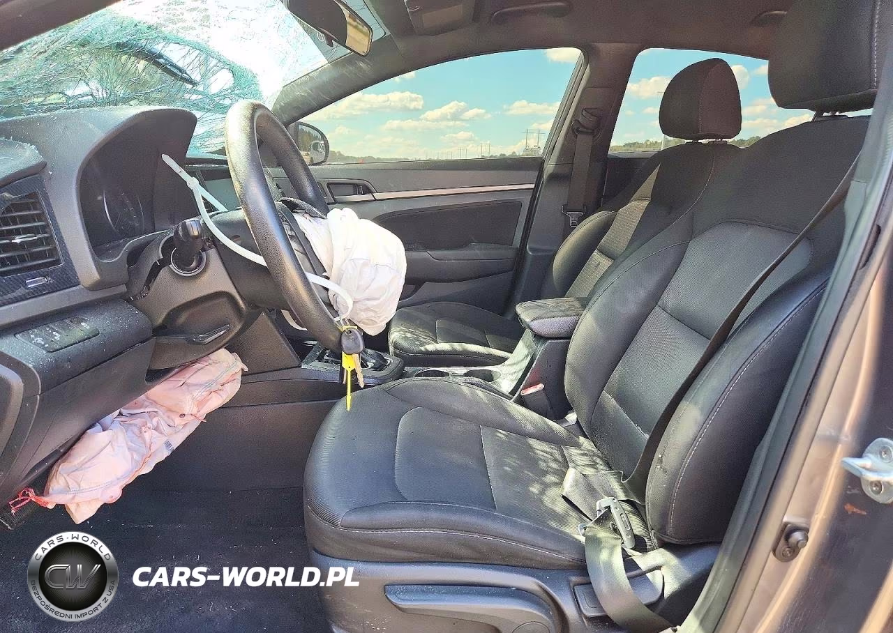 2018 Hyundai Elantra Sel VIN:5NPD84LF6JH256665 - 7