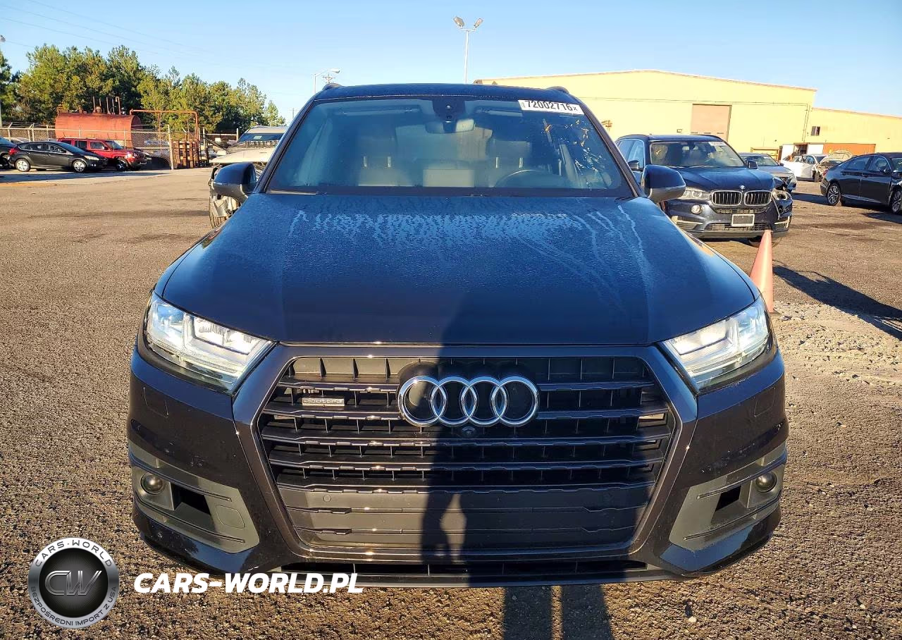 2017 Audi Q7 Prestige VIN:WA1VAAF75HD027061 - 5