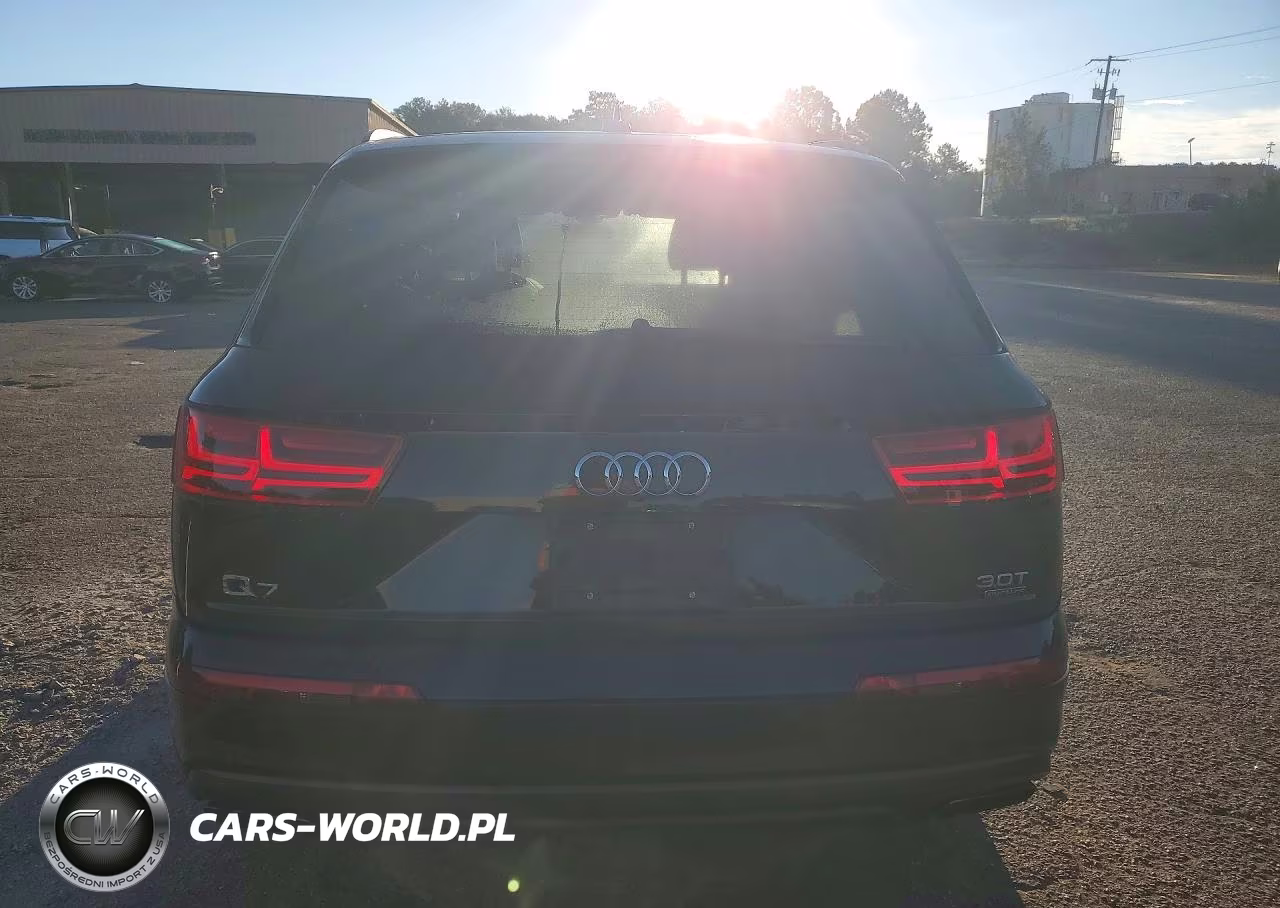2017 Audi Q7 Prestige VIN:WA1VAAF75HD027061 - 6