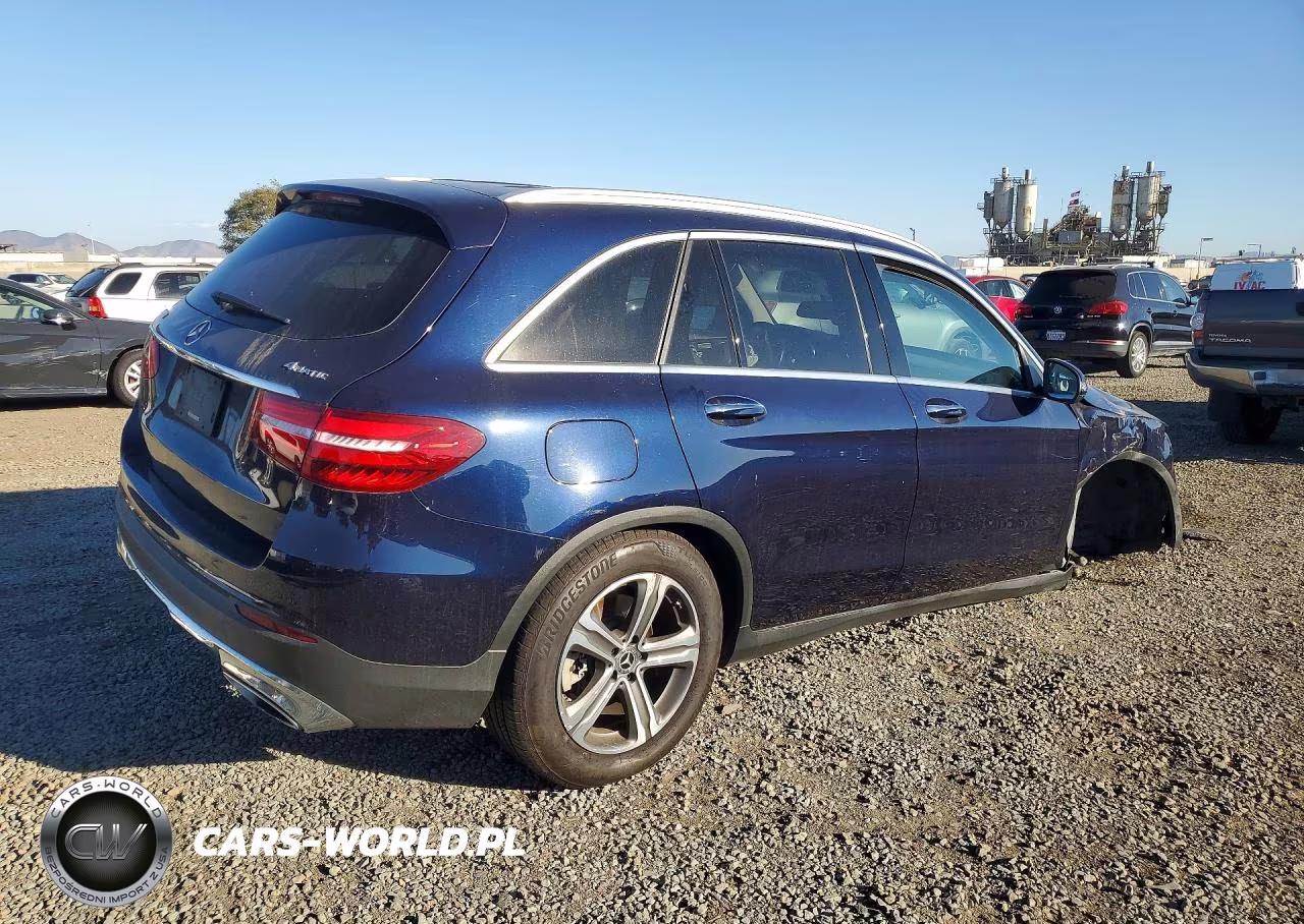 2019 Mercedes-Benz Glc 300 4Matic VIN:WDC0G4KB3K1001779 - 3