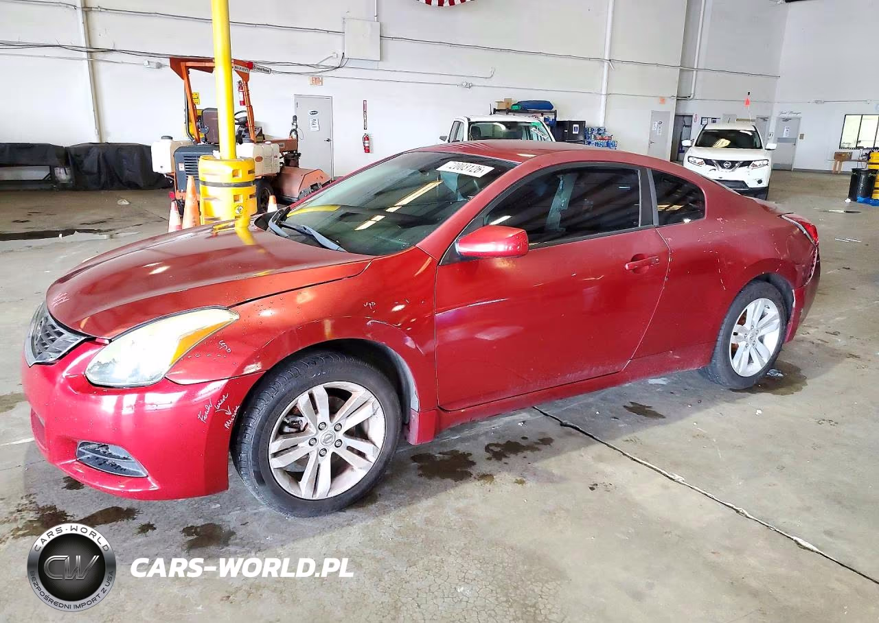 2013 Nissan Altima S – zdjęcie 1 z 13
