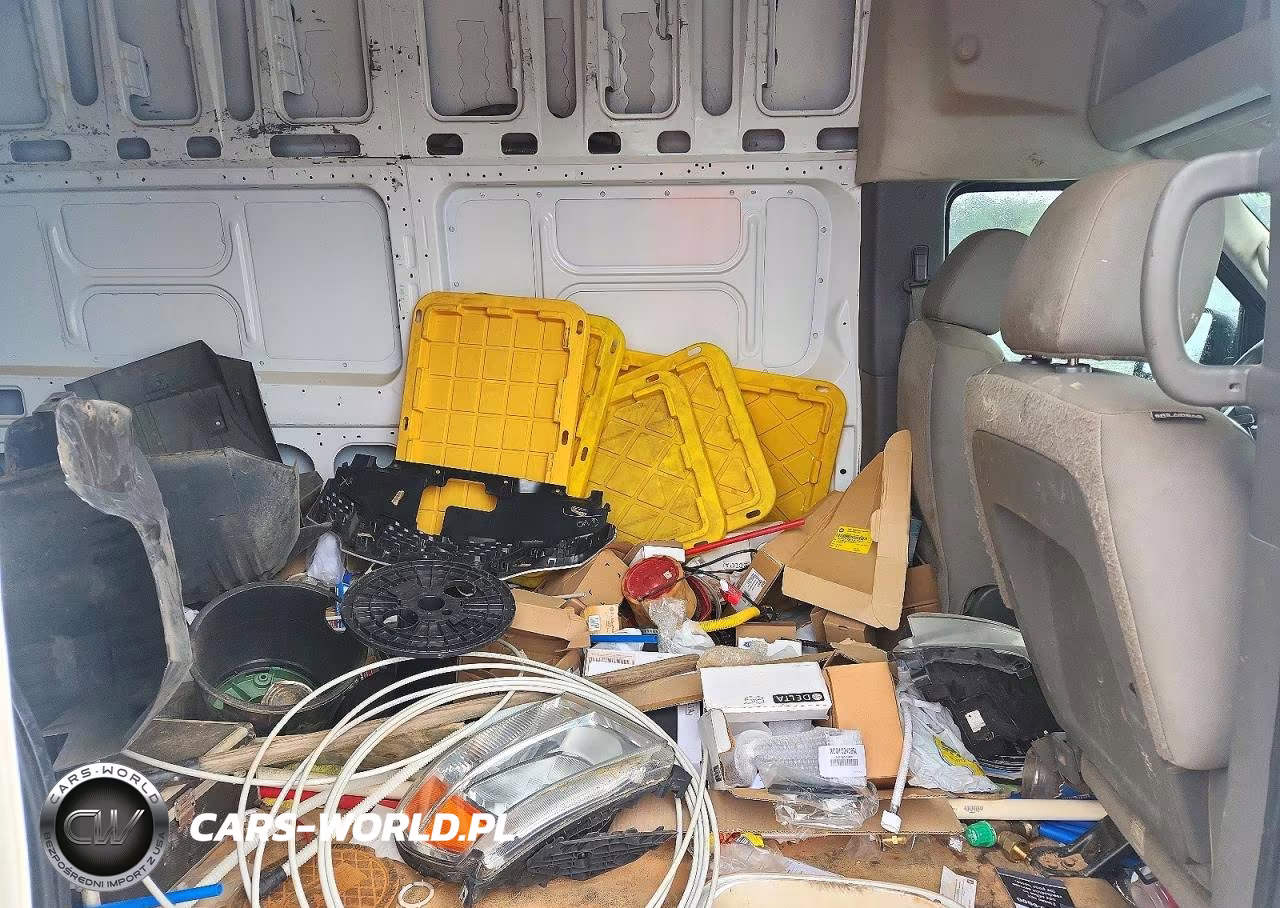 2019 Nissan Nv2500 High Roof Delivery Van VIN:1N6BF0LY7KN811032 - 10