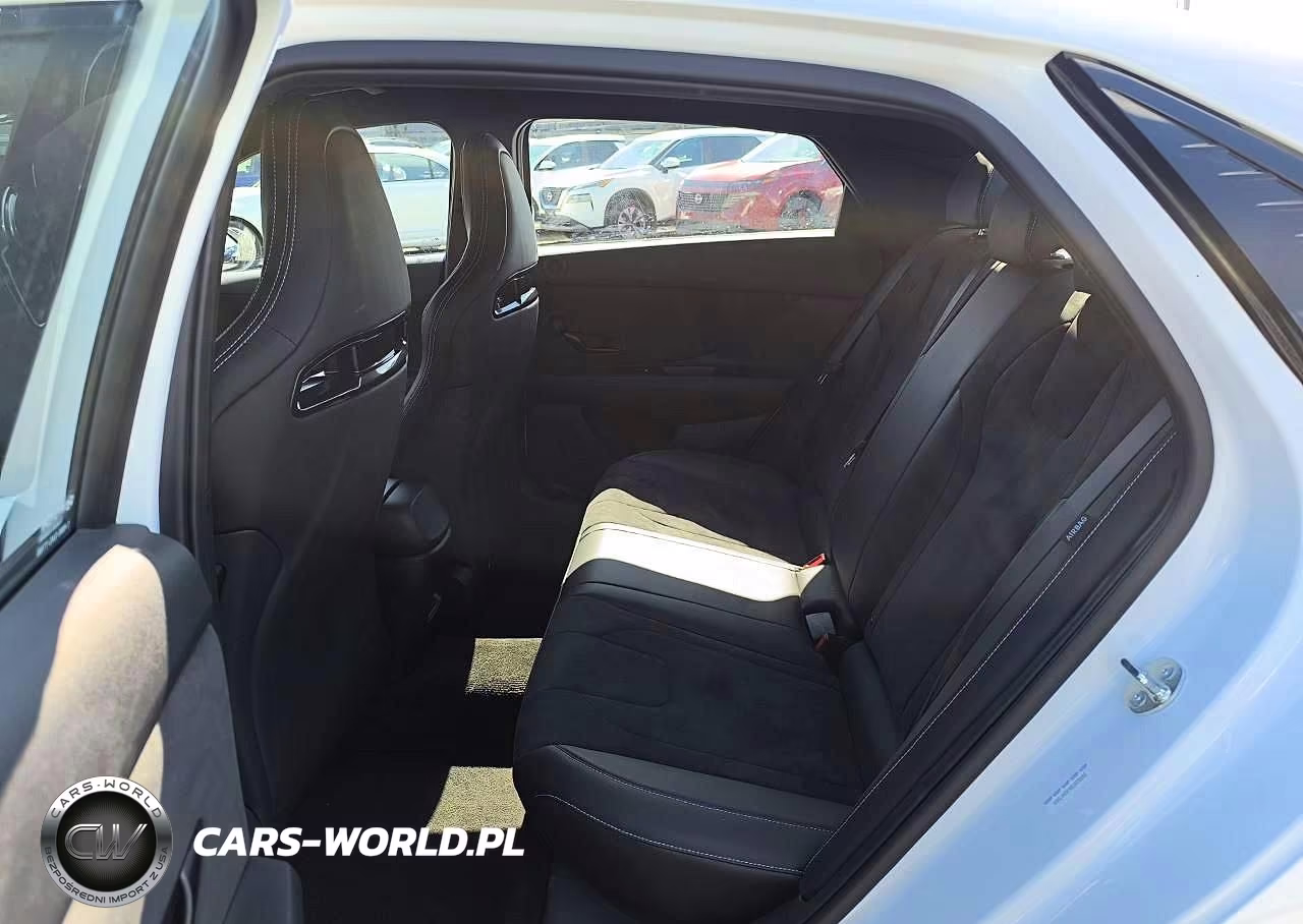 2025 Hyundai Elantra N VIN:KMHLW4DK9SU029602 - 12