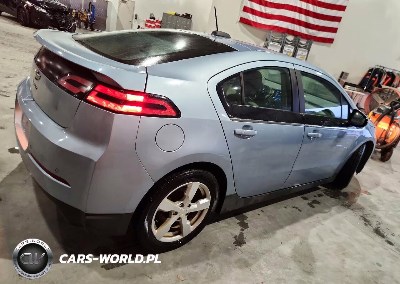 2015 Chevrolet Volt VIN:1G1RD6E45FU110479 - 3