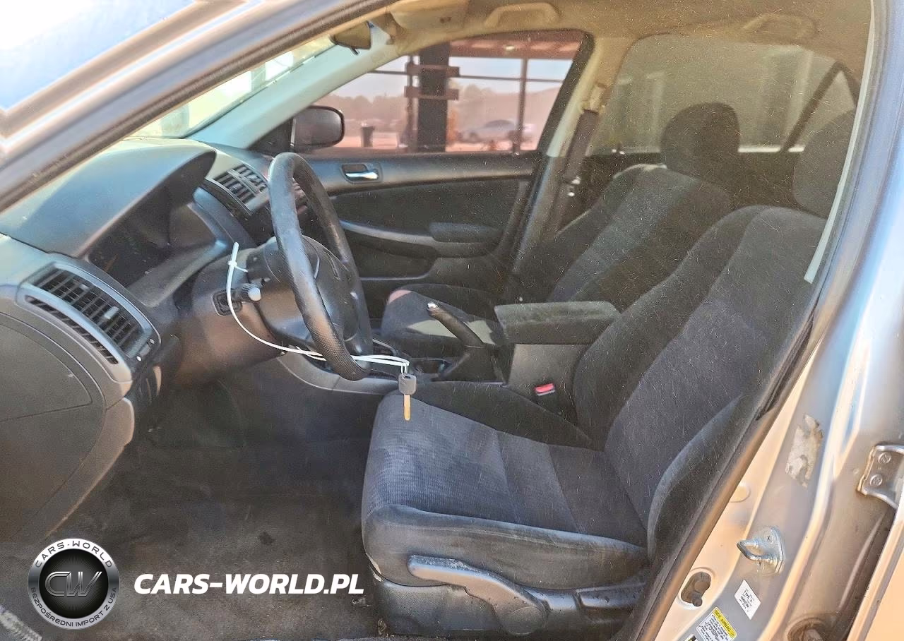 2005 Honda Accord Dx VIN:1HGCM561X5A143894 - 7