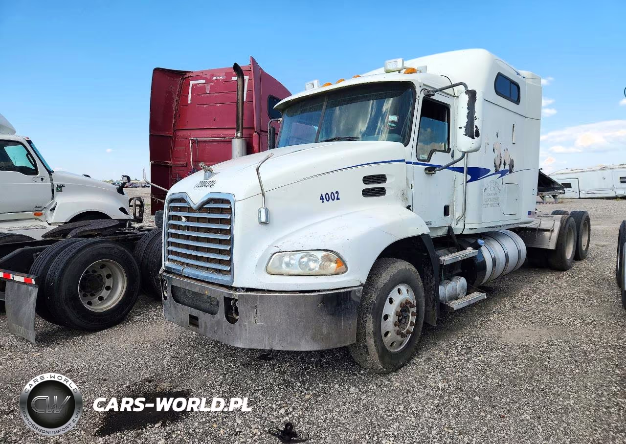 2013 Mack Cxu613 Semi Truck VIN:1M1AW09Y9DM030317 - 1