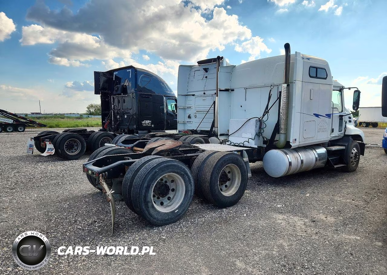 2013 Mack Cxu613 Semi Truck VIN:1M1AW09Y9DM030317 - 3