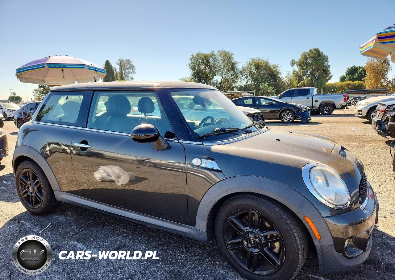 2013 Mini Cooper S VIN:WMWSV3C56DT389862 - 4