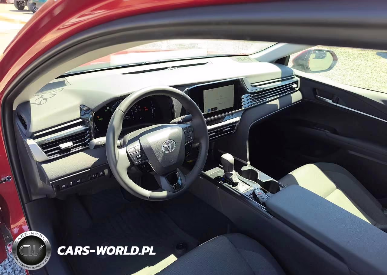 2025 Toyota Camry Le VIN:4T1DBADK1SU028135 - 10