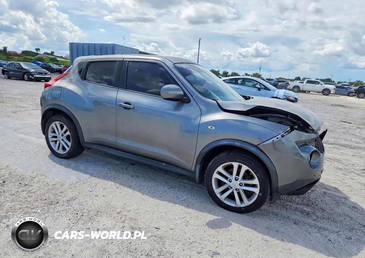 2011 Nissan Juke S VIN:JN8AF5MR6BT000504 - 4