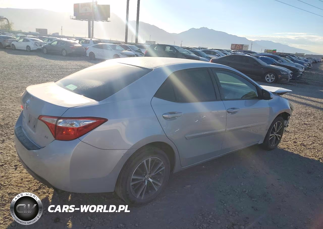 2016 Toyota Corolla Le Plus VIN:2T1BURHEXGC631310 - 3