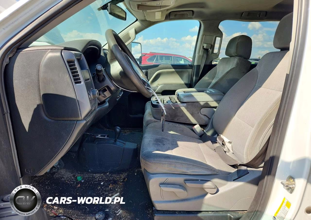 2019 Chevrolet Silverado K2500 Heavy Duty VIN:1GC1KREG8KF187044 - 7