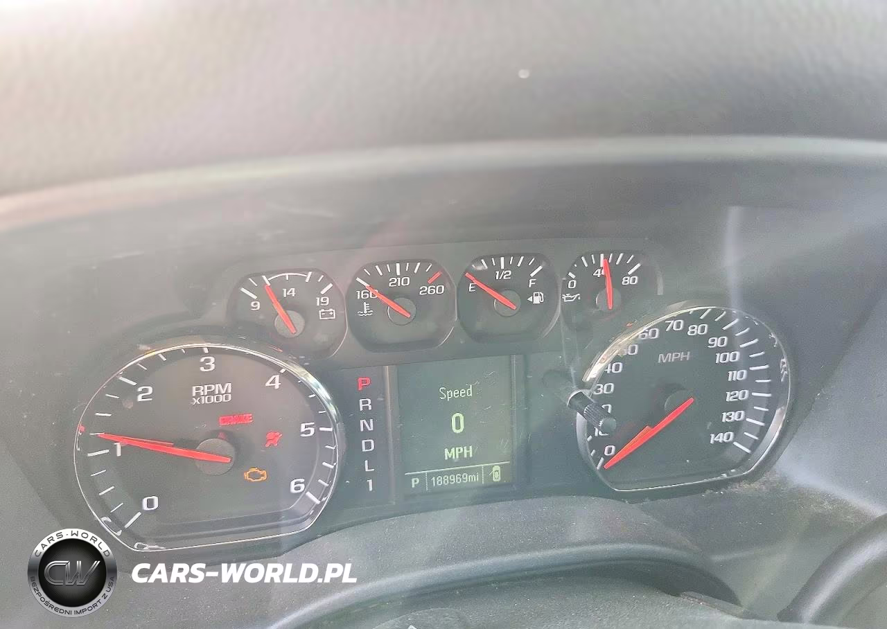 2019 Chevrolet Silverado K2500 Heavy Duty VIN:1GC1KREG8KF187044 - 9