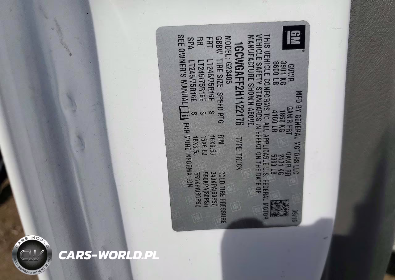2017 Chevrolet Express G2500 VIN:1GCWGAFF2H1122176 - 13