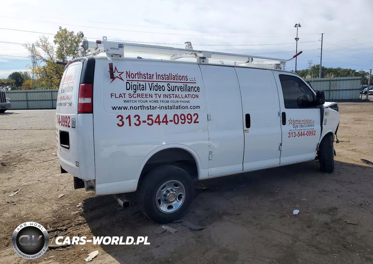 2017 Chevrolet Express G2500 VIN:1GCWGAFF2H1122176 - 3