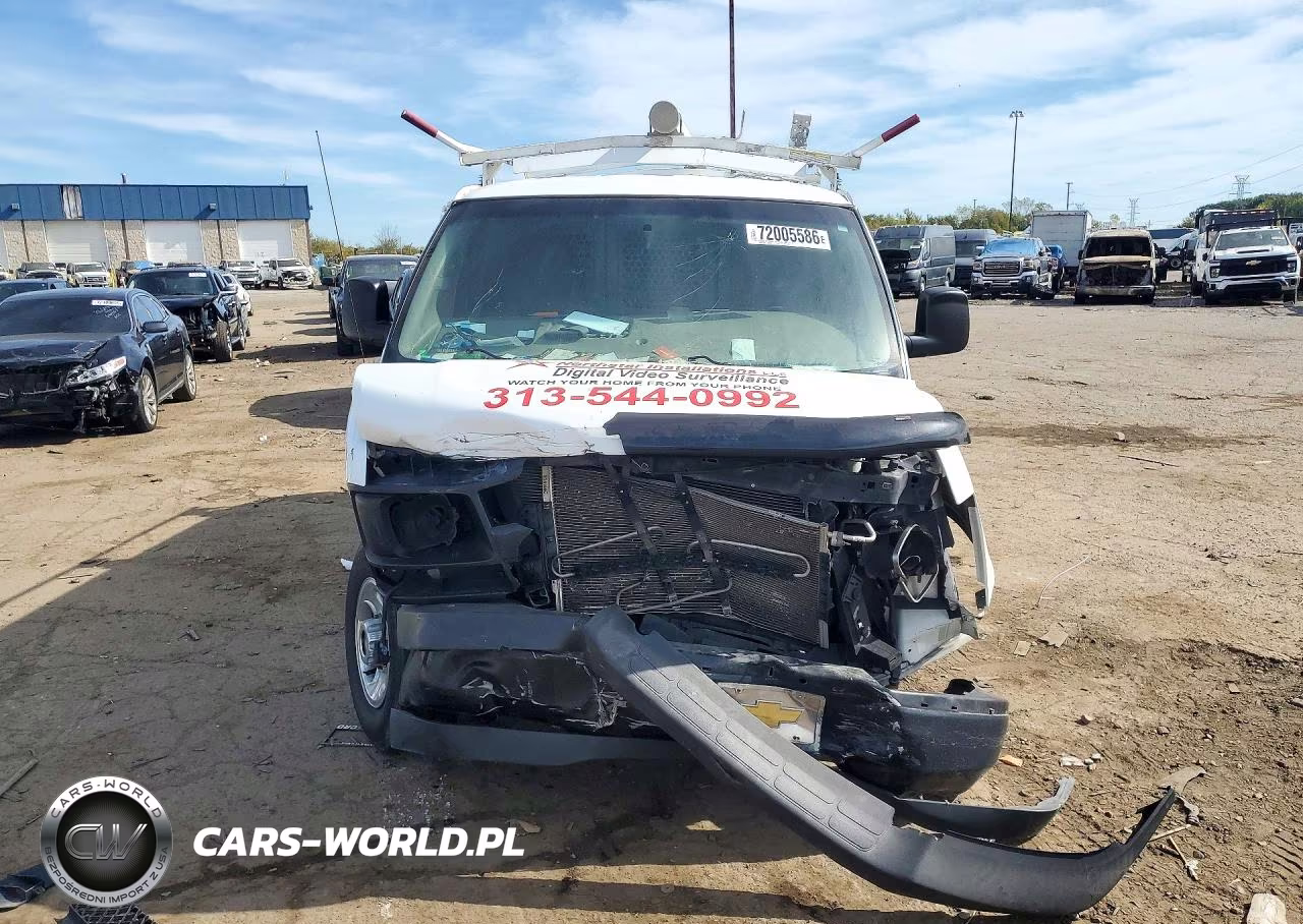 2017 Chevrolet Express G2500 VIN:1GCWGAFF2H1122176 - 5