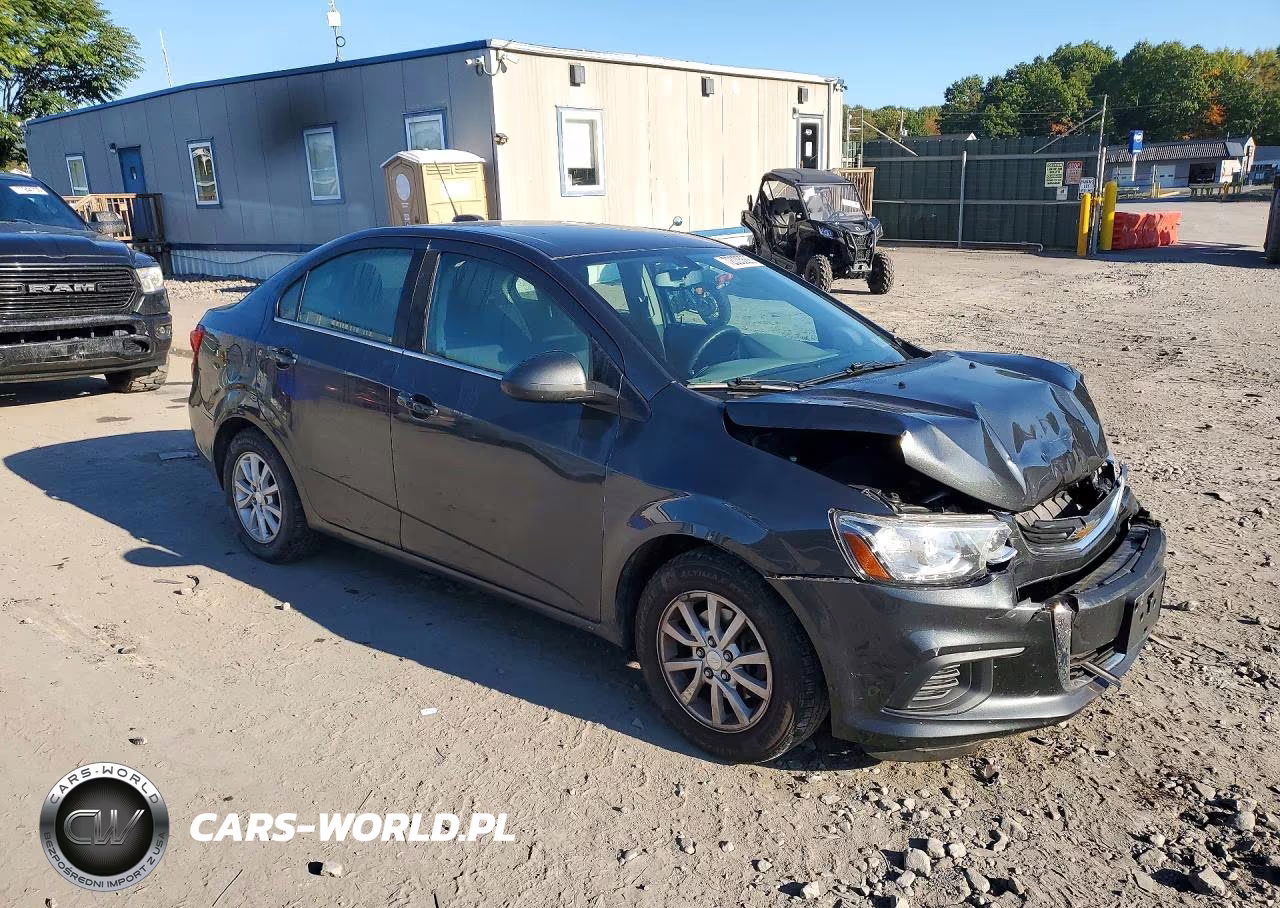 2017 Chevrolet Sonic Lt VIN:1G1JD5SG2H4132626 - 4