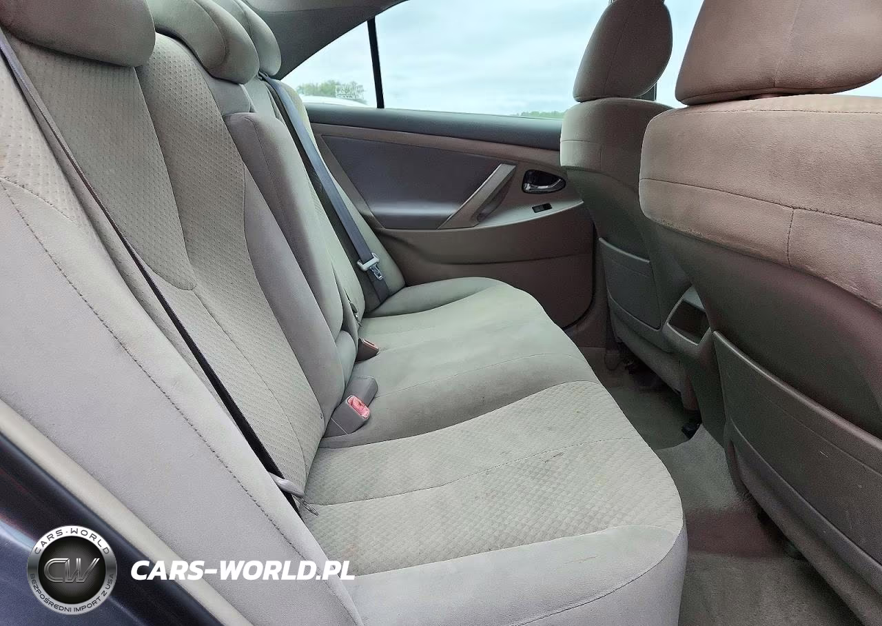 2009 Toyota Camry Le VIN:4T1BE46K29U365808 - 10