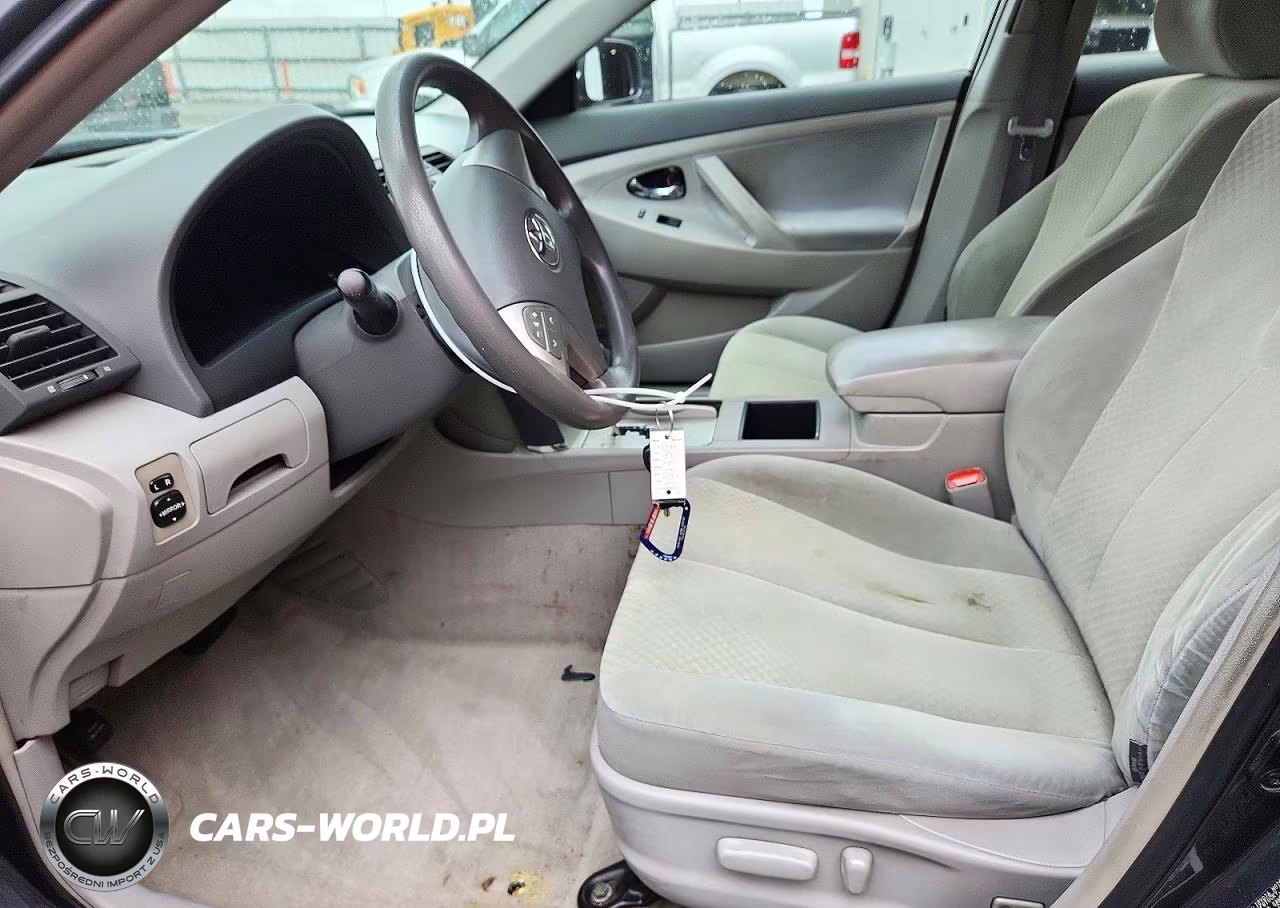 2009 Toyota Camry Le VIN:4T1BE46K29U365808 - 7