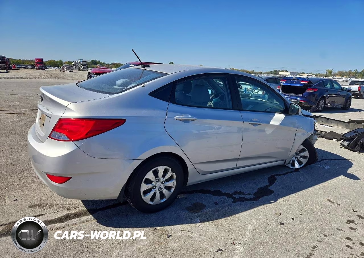 2015 Hyundai Accent Gls VIN:KMHCT4AE2FU936897 - 3