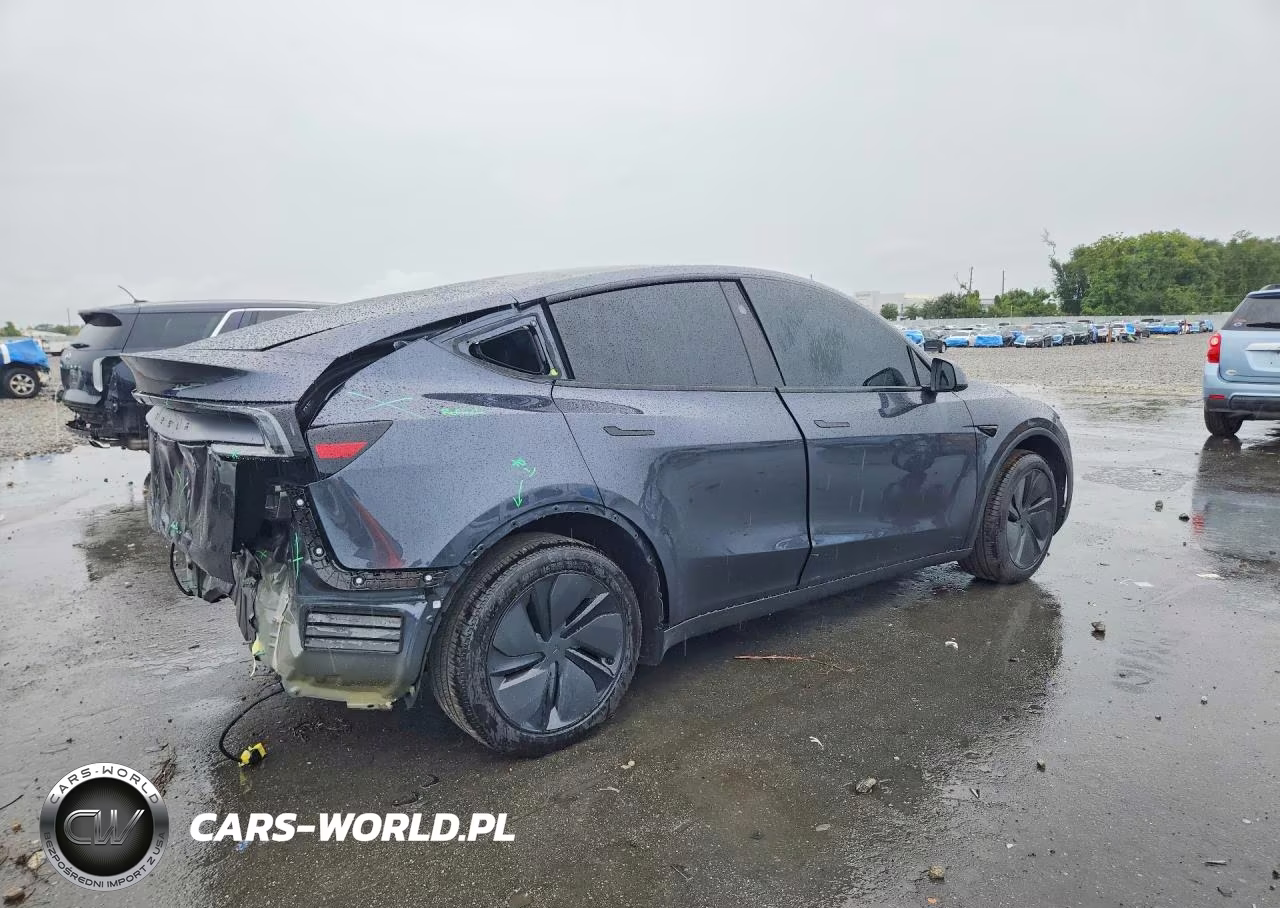 2026 Tesla Model Y VIN:7SAYGDED5TA684938 - 3