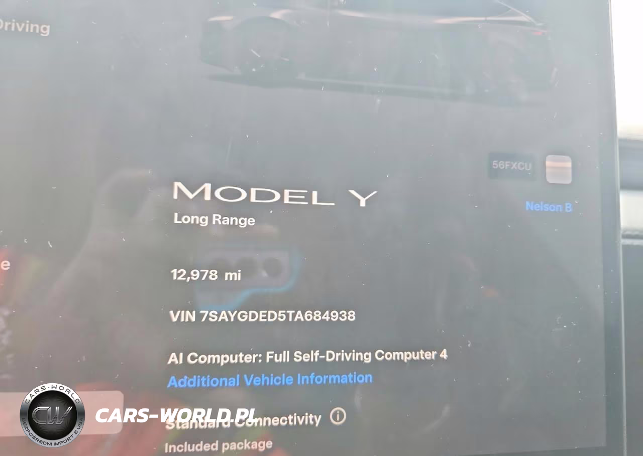 2026 Tesla Model Y VIN:7SAYGDED5TA684938 - 9