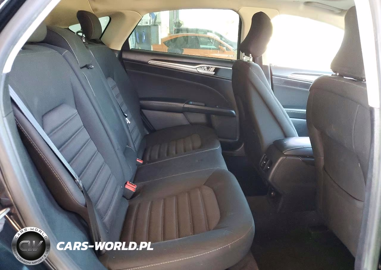 2018 Ford Fusion Se Hybrid VIN:3FA6P0LU2JR206934 - 10