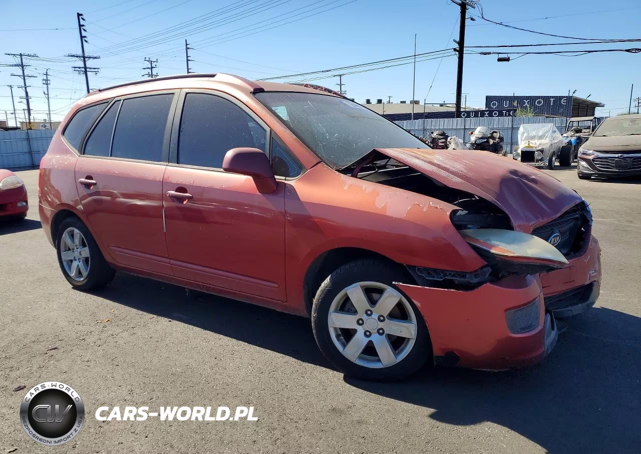2007 Kia Rondo Lx VIN:KNAFG525077027385 - 4