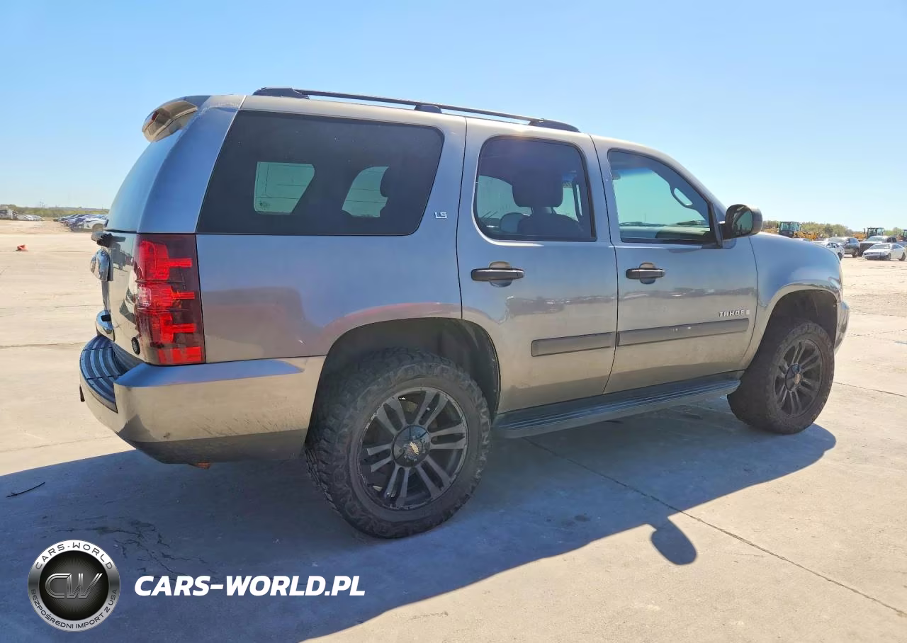 2007 Chevrolet Tahoe C1500 VIN:1GNFC13C77J401036 - 3