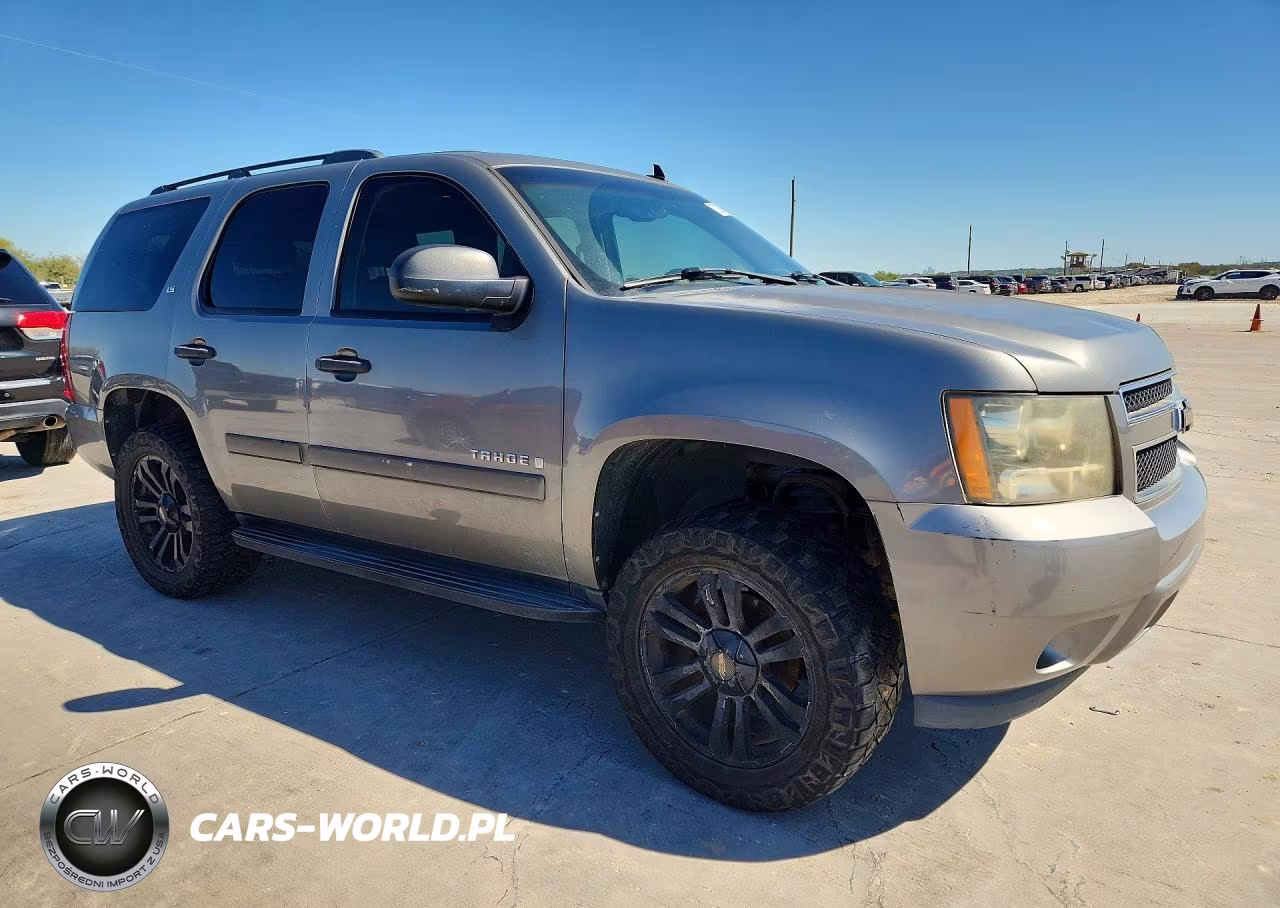 2007 Chevrolet Tahoe C1500 VIN:1GNFC13C77J401036 - 4
