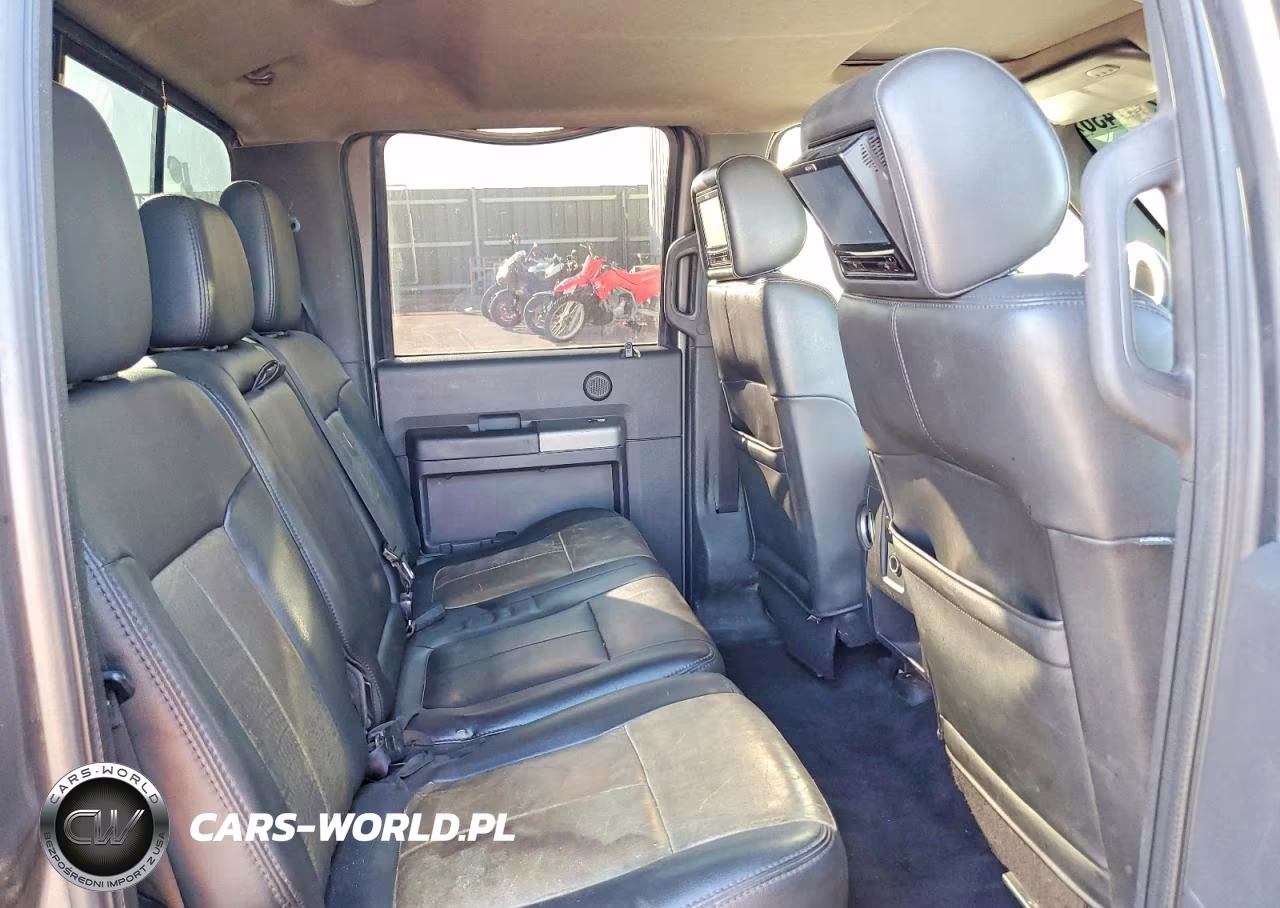 2011 Ford F250 Super Duty VIN:1FT7W2BT3BEA31331 - 10
