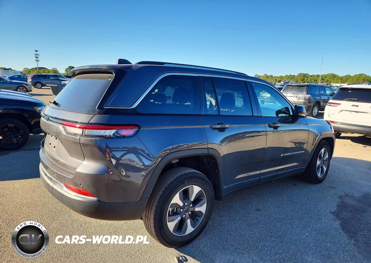 2022 Jeep Grand Cherokee Limited 4Xe VIN:1C4RJYB6XN8717390 - 3