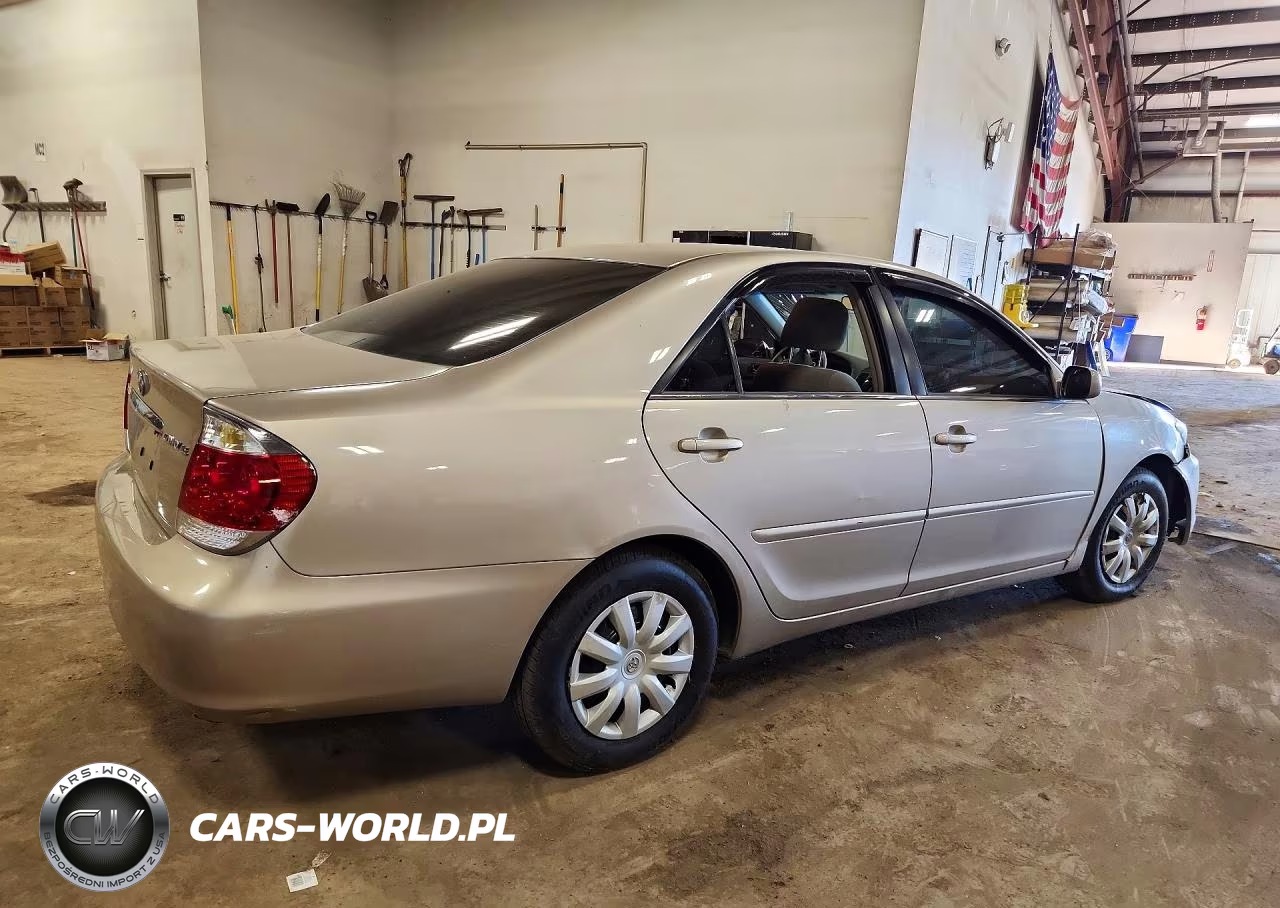 2006 Toyota Camry Le VIN:4T1BE32K36U144519 - 3
