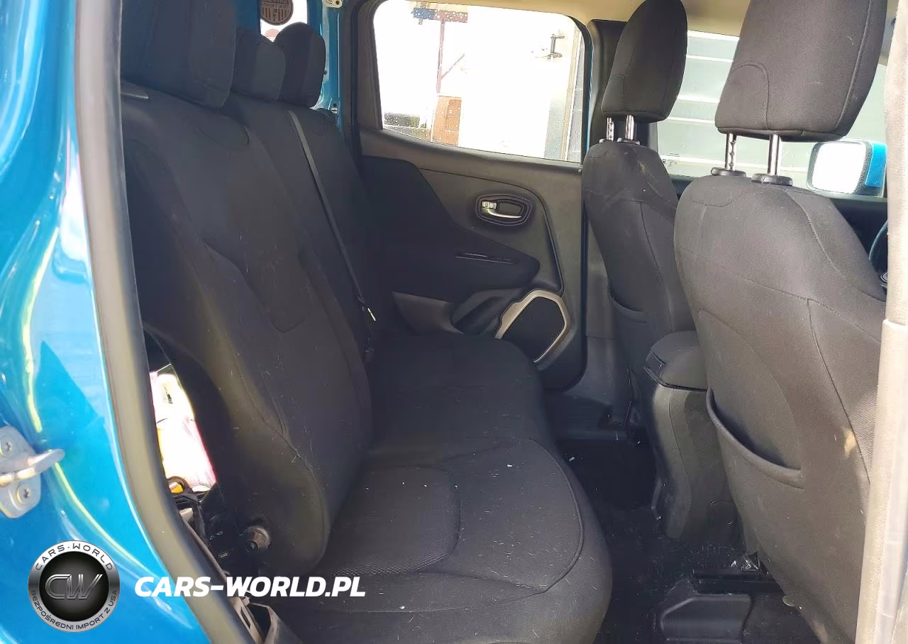2015 Jeep Renegade Latitude VIN:ZACCJABTXFPC16383 - 10