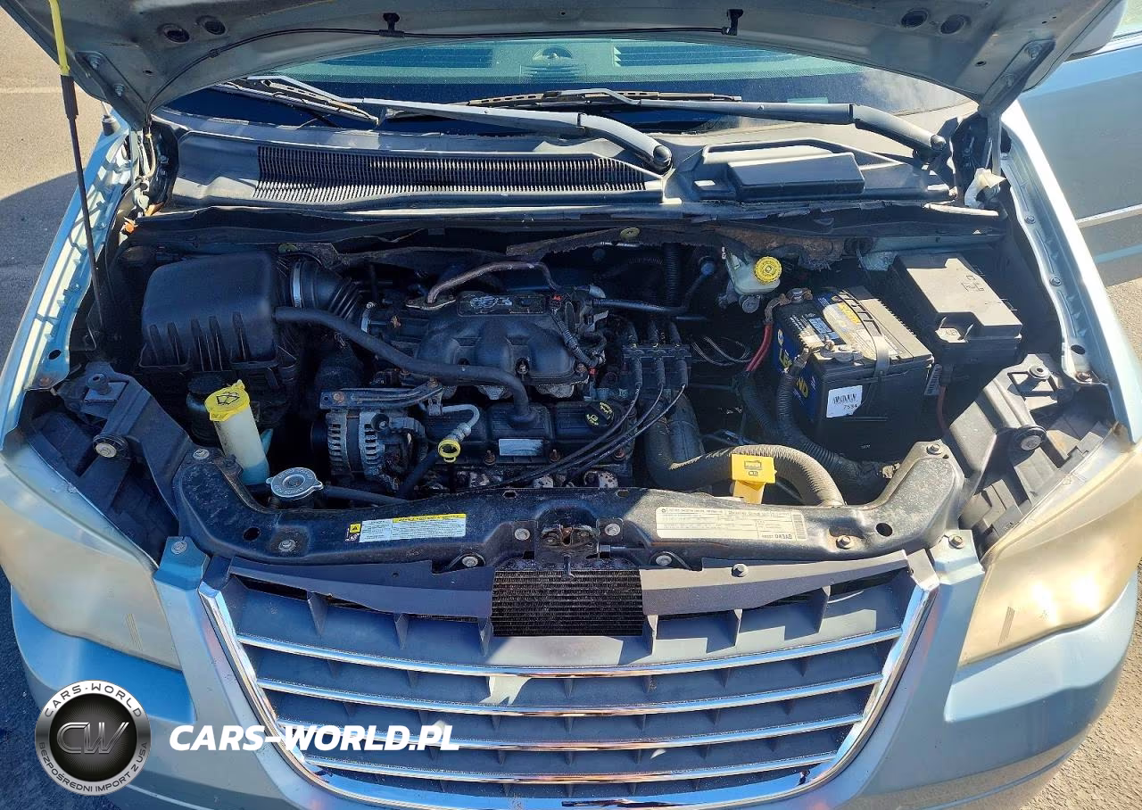 2010 Chrysler Town & Country Touring VIN:2A4RR5D12AR347733 - 12