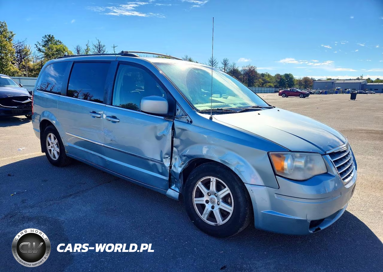 2010 Chrysler Town & Country Touring VIN:2A4RR5D12AR347733 - 4