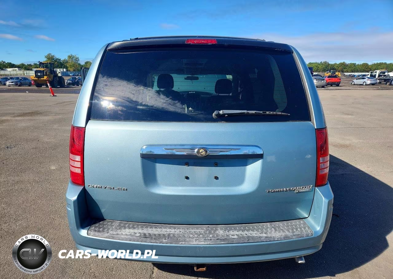 2010 Chrysler Town & Country Touring VIN:2A4RR5D12AR347733 - 6