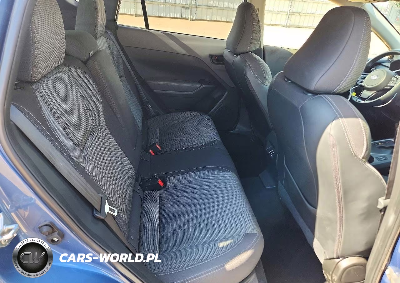 2024 Subaru Crosstrek Premium VIN:JF2GUADC1RH383489 - 10