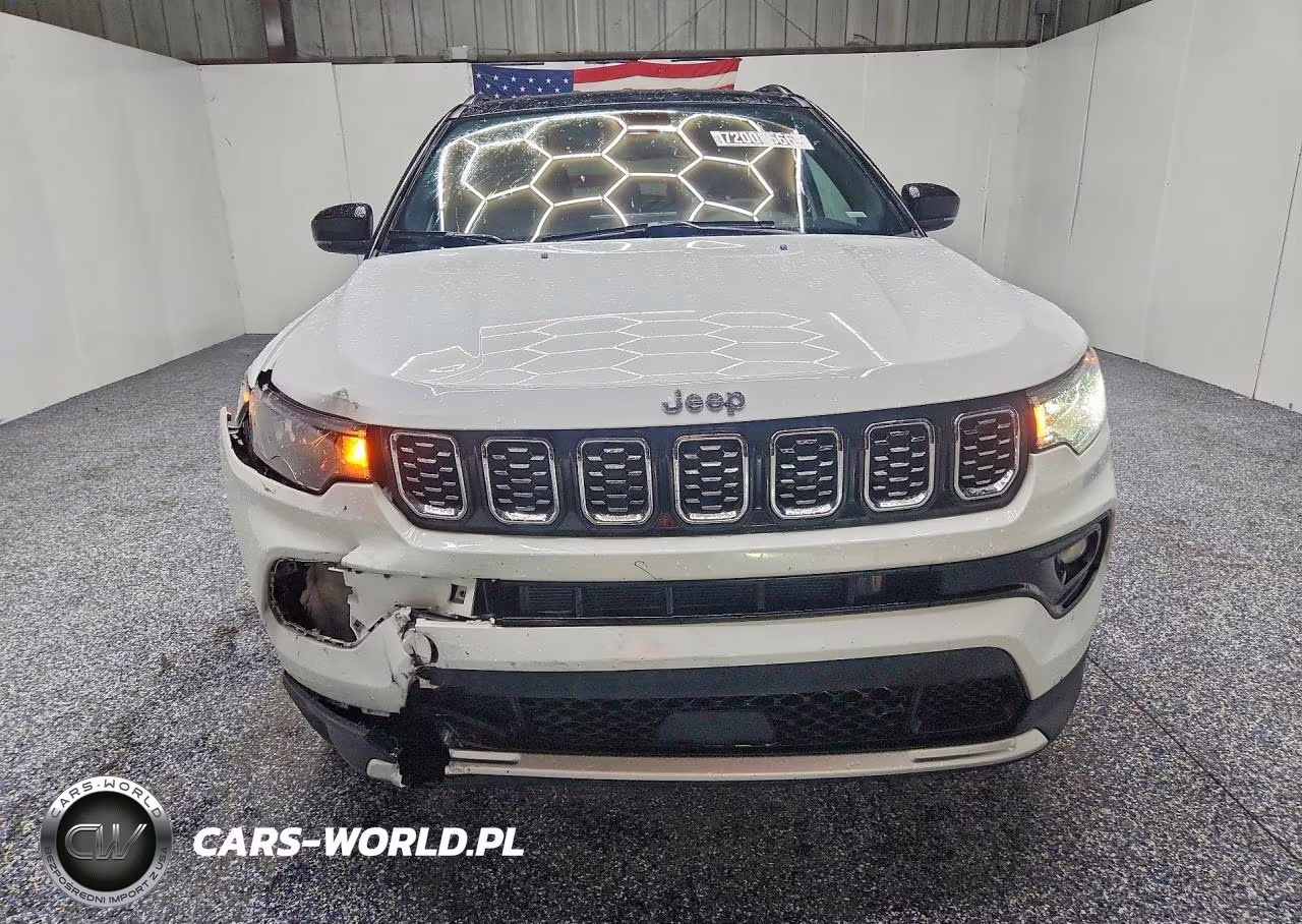 2025 Jeep Compass Limited VIN:3C4NJDCNXST614352 - 5