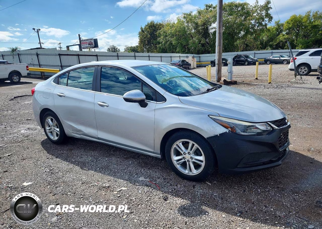 2016 Chevrolet Cruze Lt VIN:1G1BE5SM5G7280239 - 4