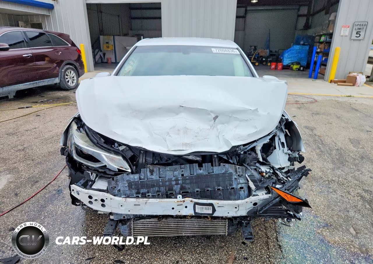 2018 Chevrolet Cruze Lt VIN:1G1BE5SMXJ7106156 - 5