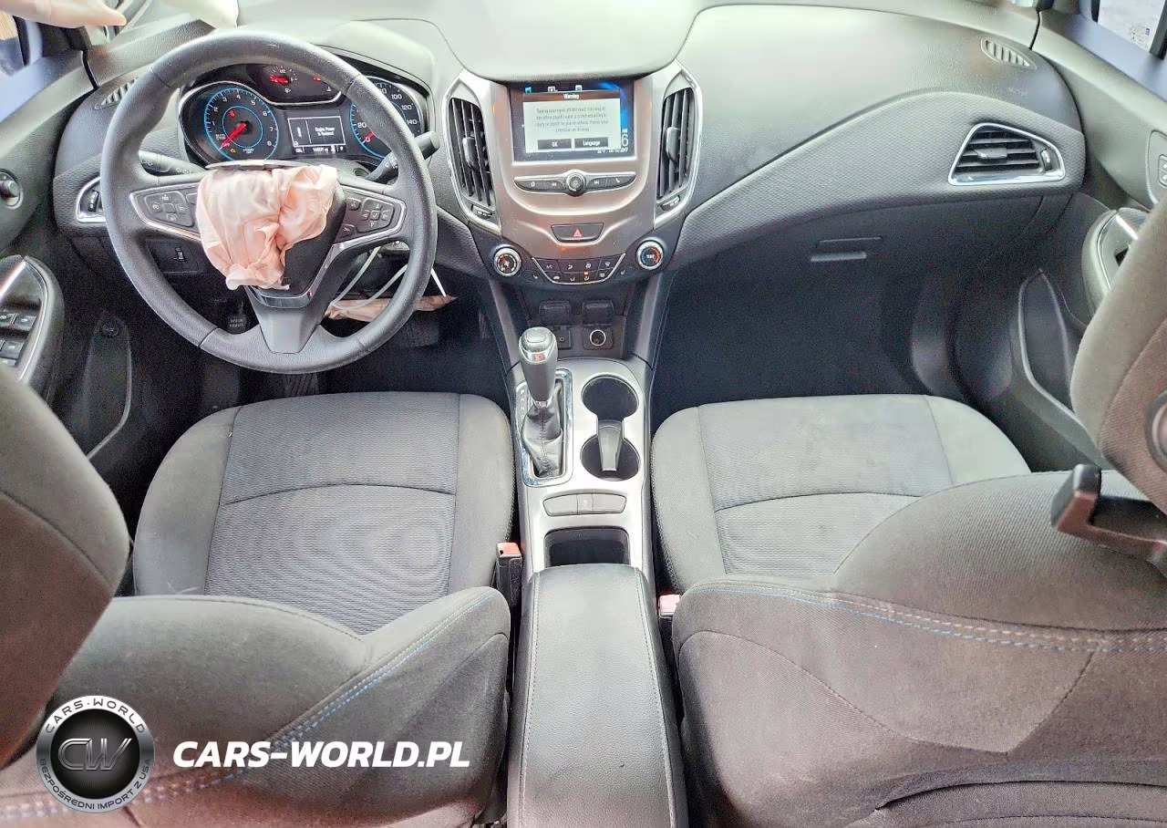 2018 Chevrolet Cruze Lt VIN:1G1BE5SMXJ7106156 - 8