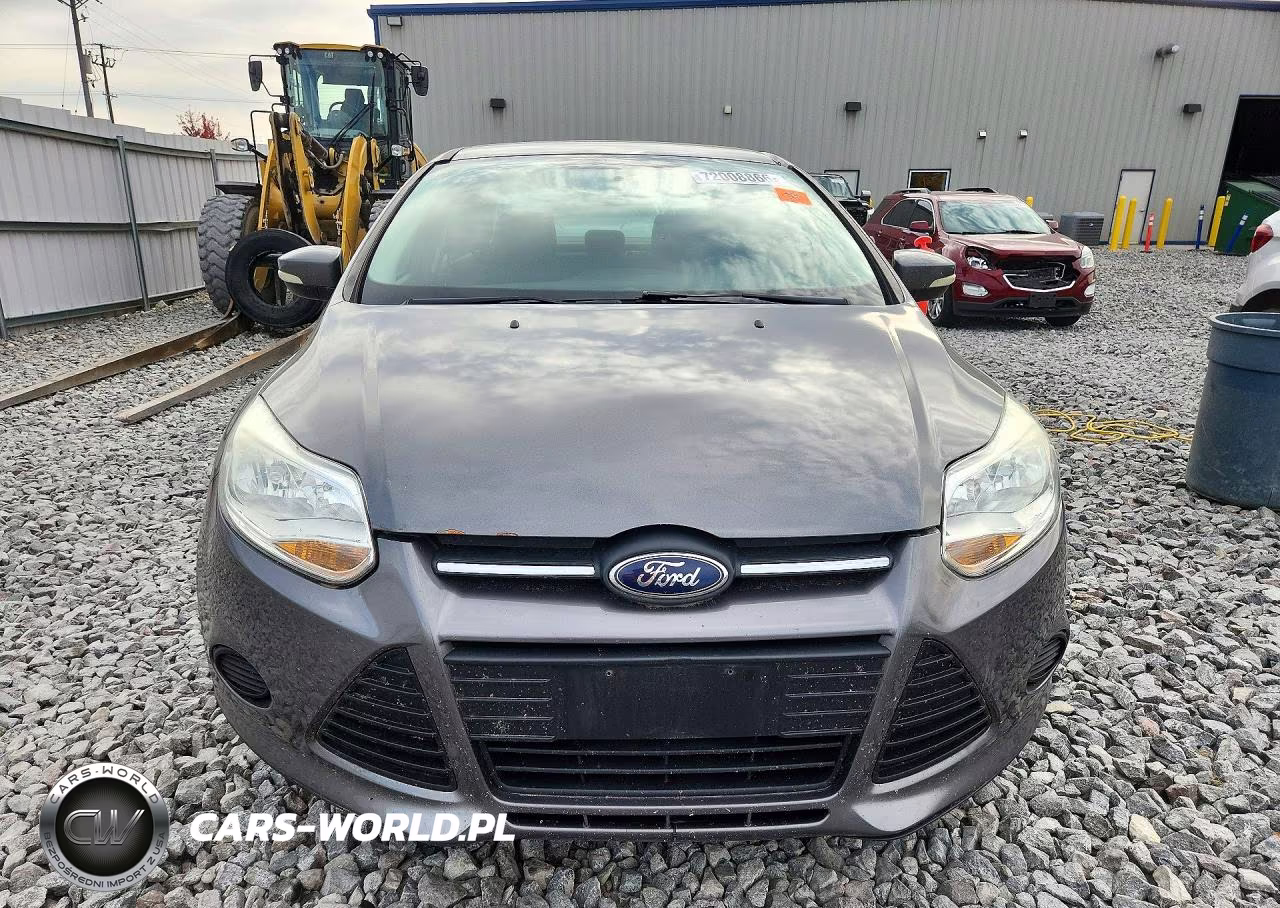 2014 Ford Focus Se VIN:1FADP3F21EL244873 - 5