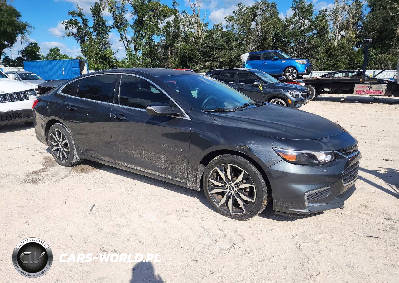 2017 Chevrolet Malibu Lt VIN:1G1ZE5ST7HF263598 - 4