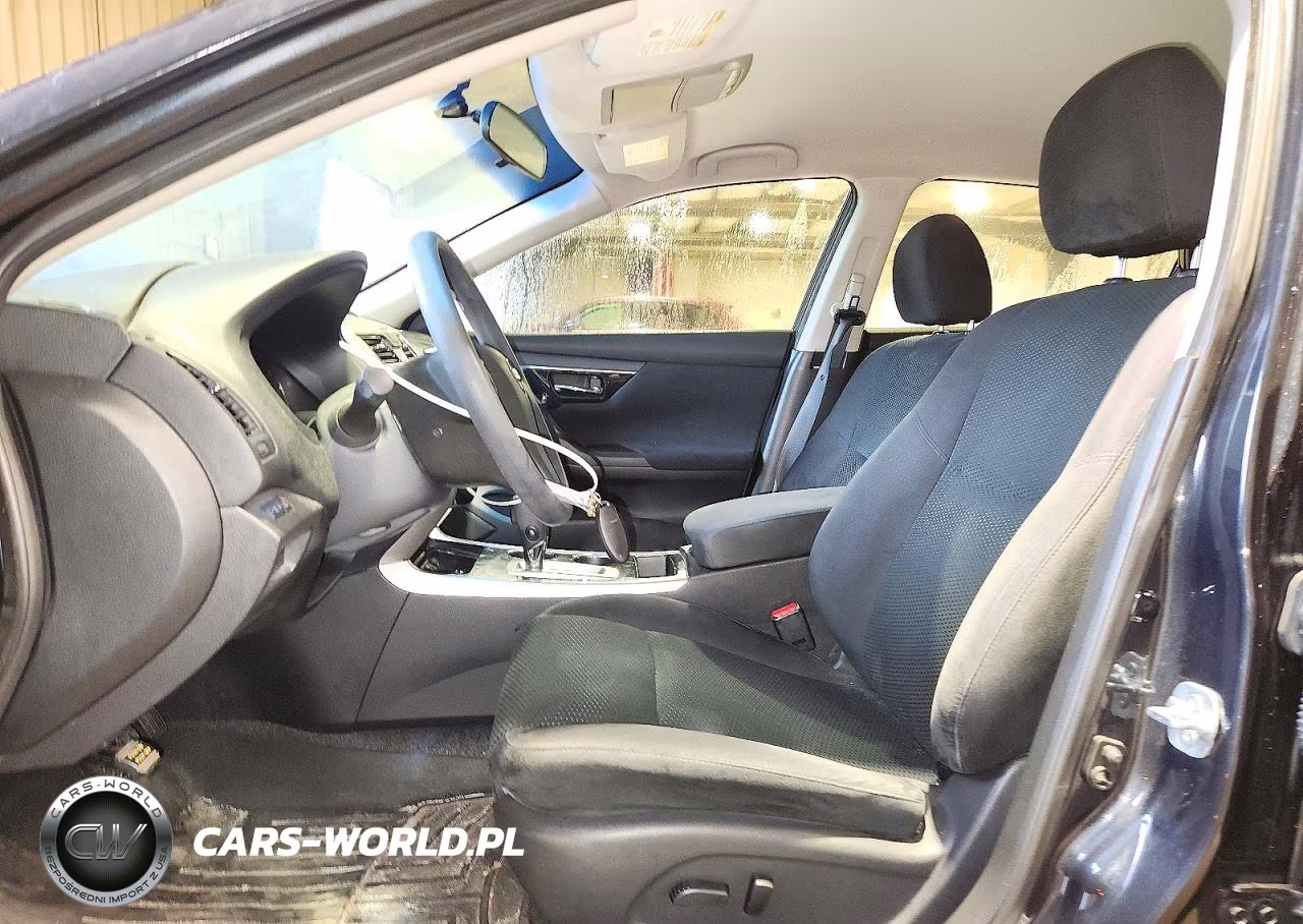 2014 Nissan Altima 2.5 S VIN:1N4AL3AP3EN371937 - 7