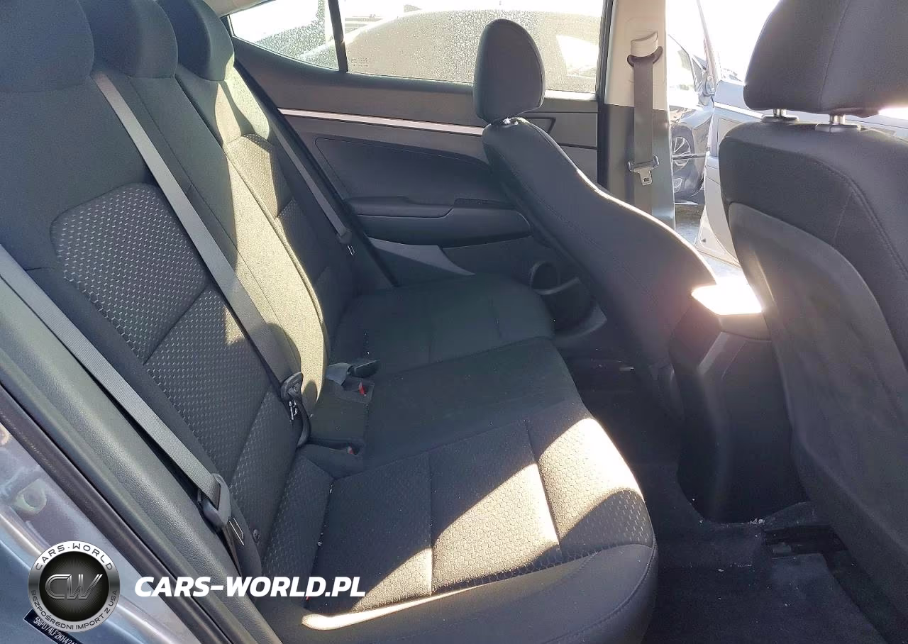 2019 Hyundai Elantra Se VIN:5NPD74LF2KH424970 - 10