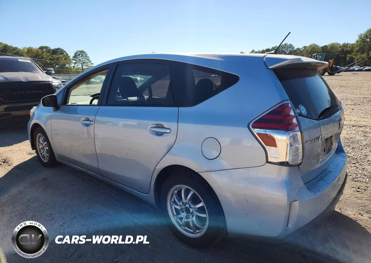 2015 Toyota Prius V Three VIN:JTDZN3EU8FJ025706 - 2