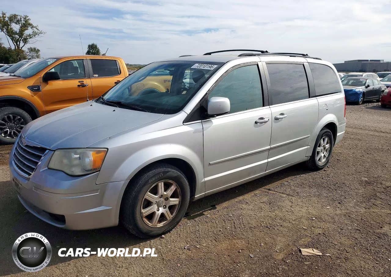 2008 Chrysler Town & Country Touring VIN:2A8HR54P58R631527 - 1
