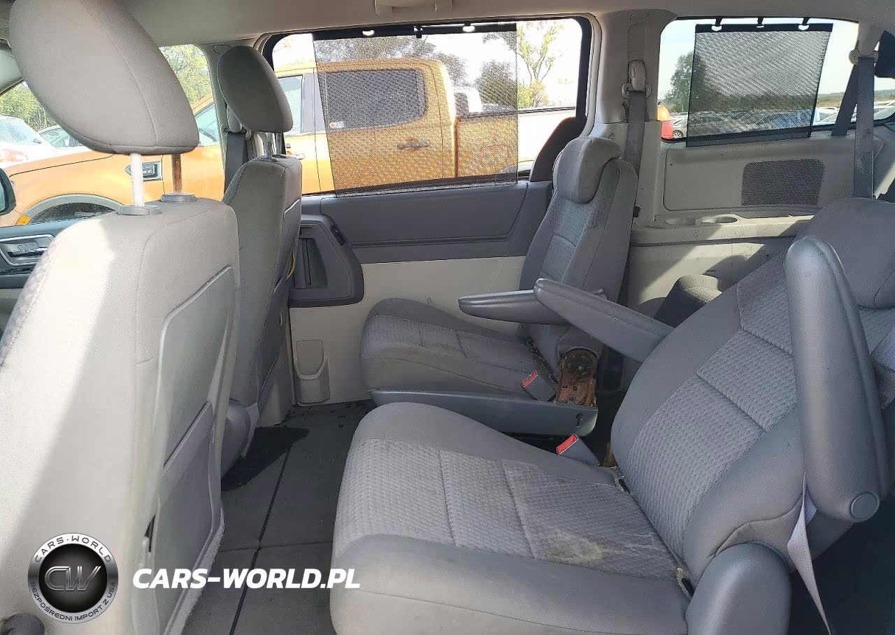 2008 Chrysler Town & Country Touring VIN:2A8HR54P58R631527 - 11