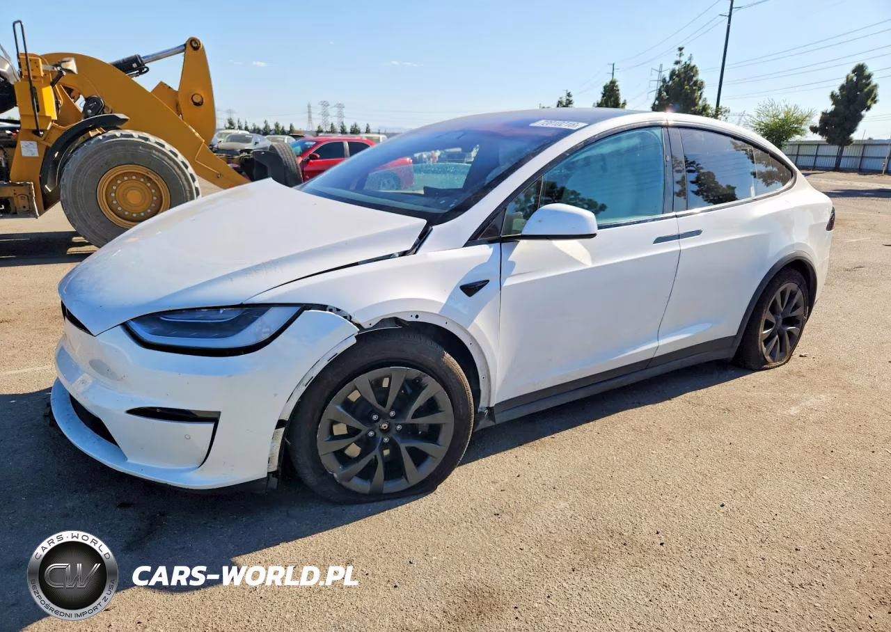 2022 Tesla Model X VIN:7SAXCBE55NF362021 - 1